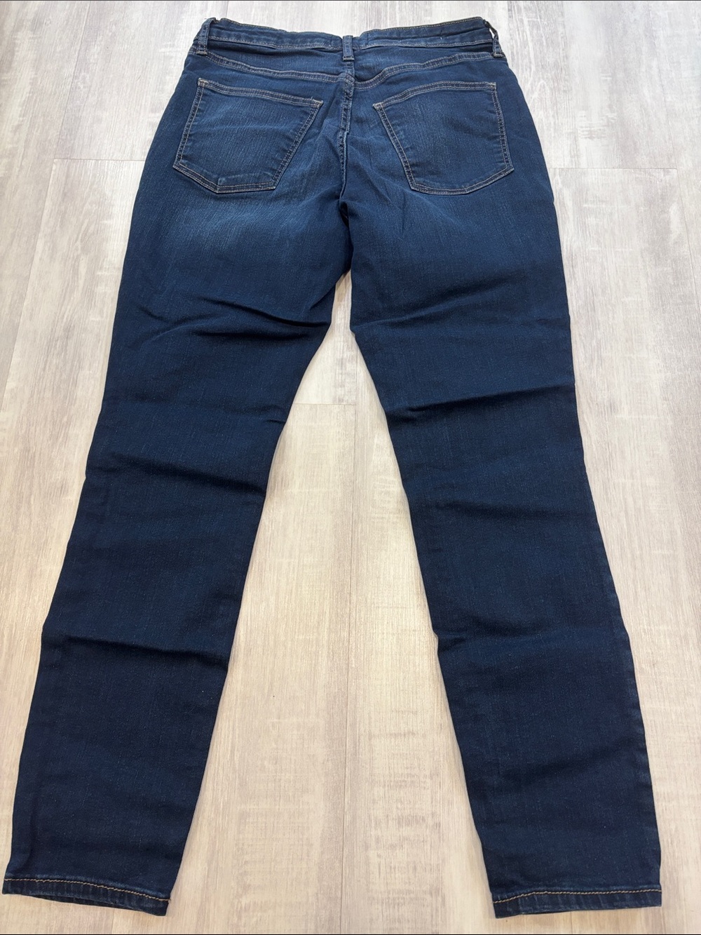 Universal Women's Skinny Jeans — Olive Green & Dark Blue (Bundle) - Picture 8 of 11